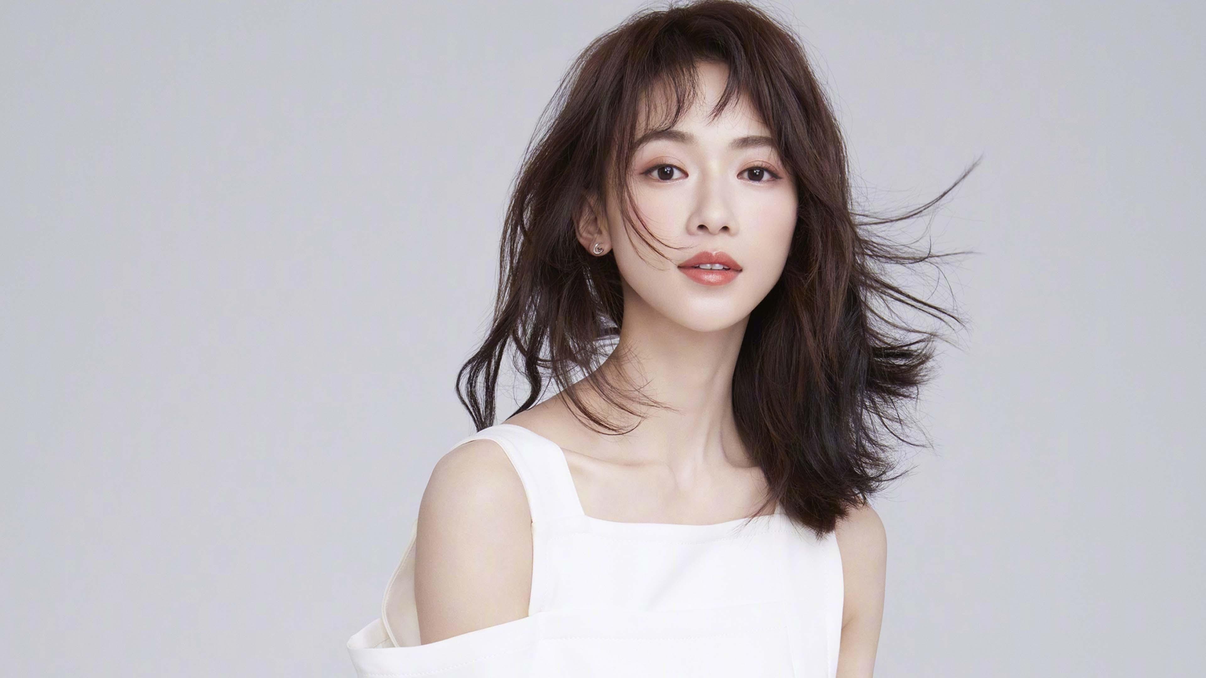 战意盎然球员对决，双方风格碰撞交织激情，战意比赛规则