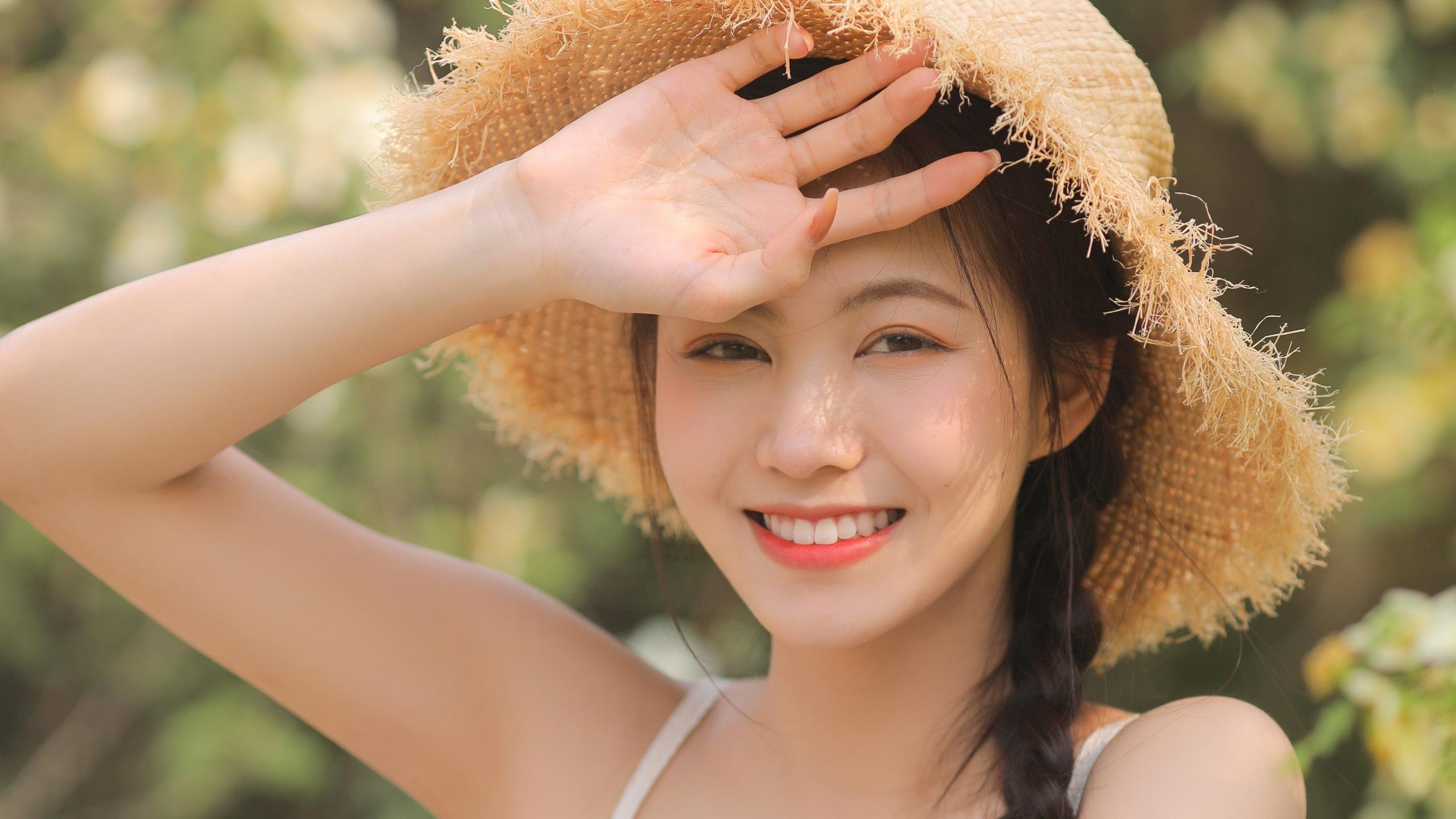 场馆设施翻新完成比赛场地改造计划推进,场馆设计方案